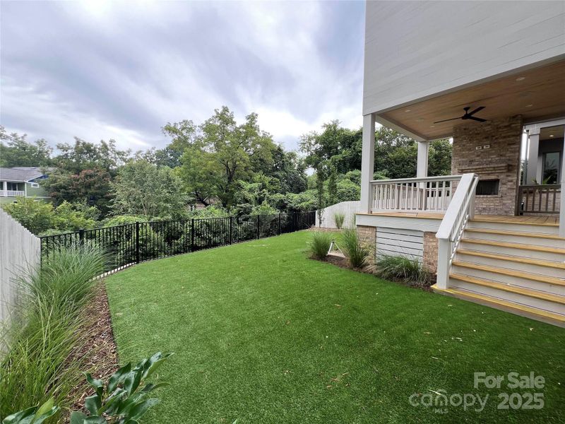 Image 44 of a home in . Image 44 of a home in .