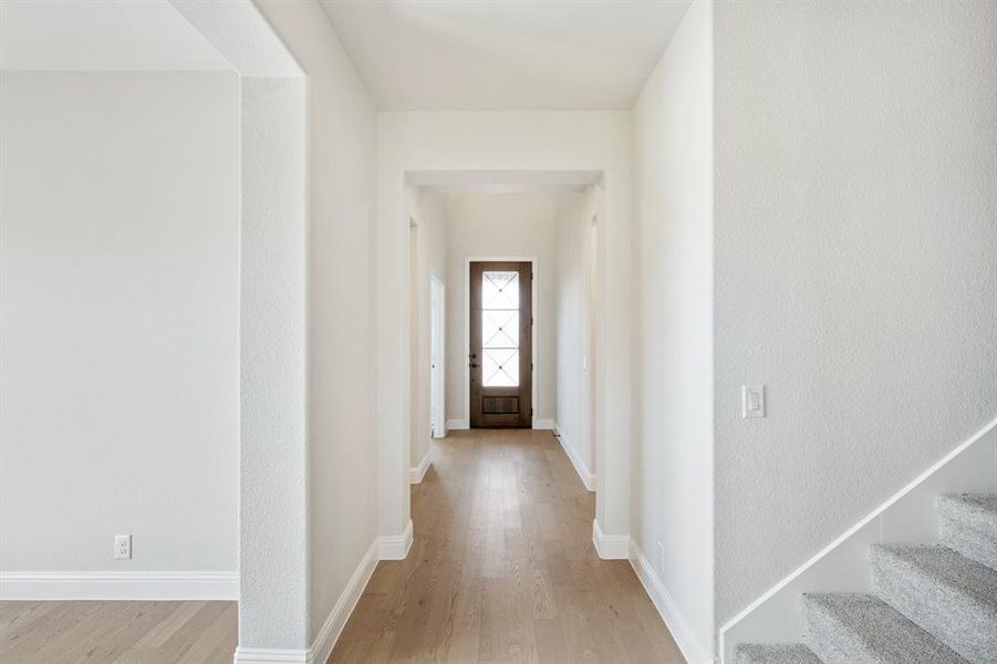 Spacious, unfurnished interior of a new home in Parks at Panchasarp Farms 65, Burleson (Image 23). Spacious, unfurnished interior of a new home in Parks at Panchasarp Farms 65, Burleson (Image 23).