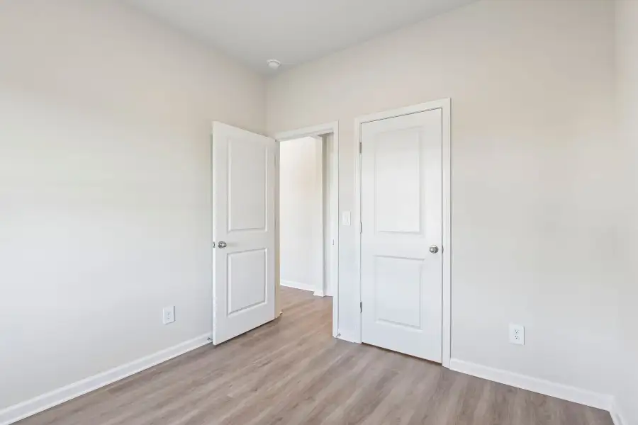 Spacious, unfurnished interior of a new home in Ivey Township, Dallas (Image 21). Spacious, unfurnished interior of a new home in Ivey Township, Dallas (Image 21).