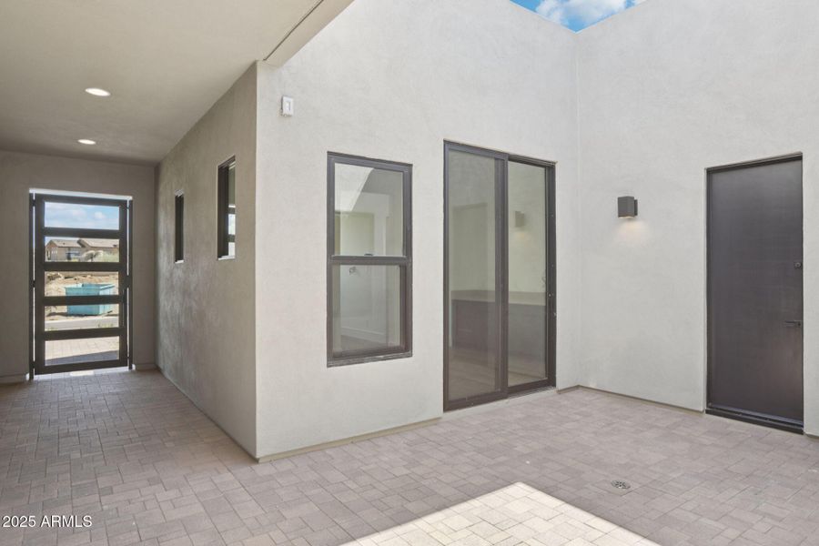 8-web-or-mls-13230 E Buckskin Trail-S070