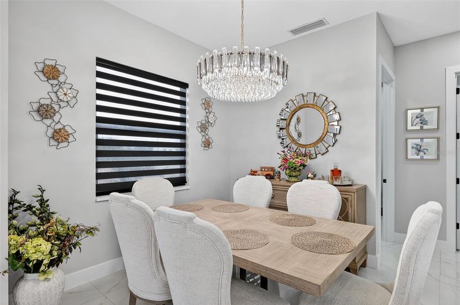 Furnished interior view inside a new home in , Lake Placid (Image 17).