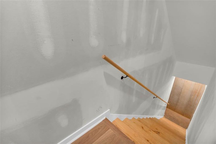 Image 87 of a home in .