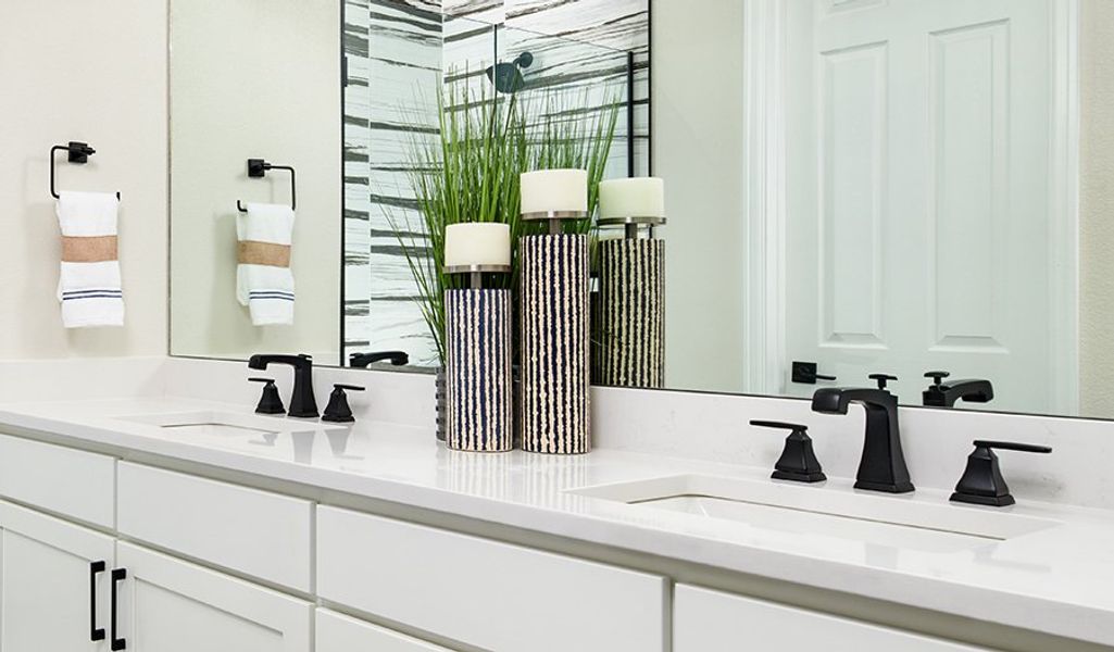 Sapphire-Q920-SeasonsAtBroadmoorHeights Bathroom Crop