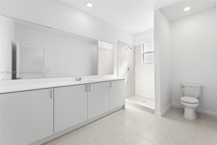 Furnished interior view inside a new home in , Homestead (Image 14).