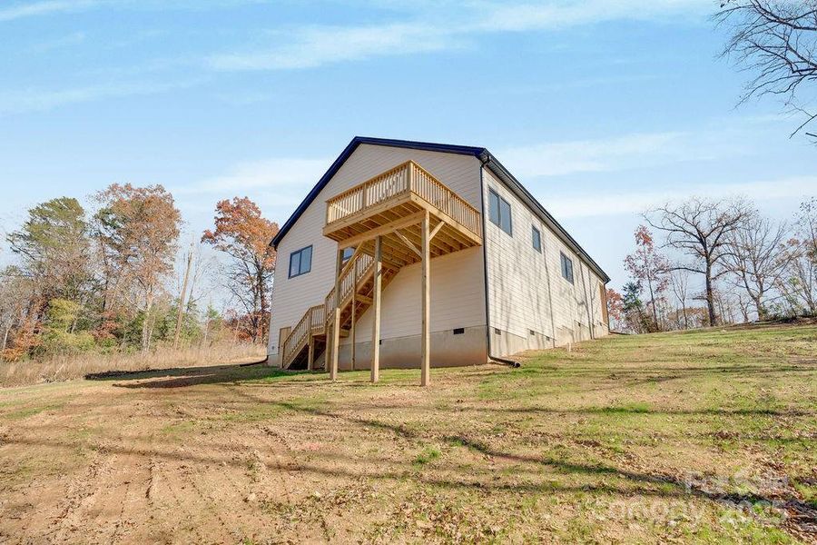 Exterior details and patio area of a home in , Lincolnton (Image 15).