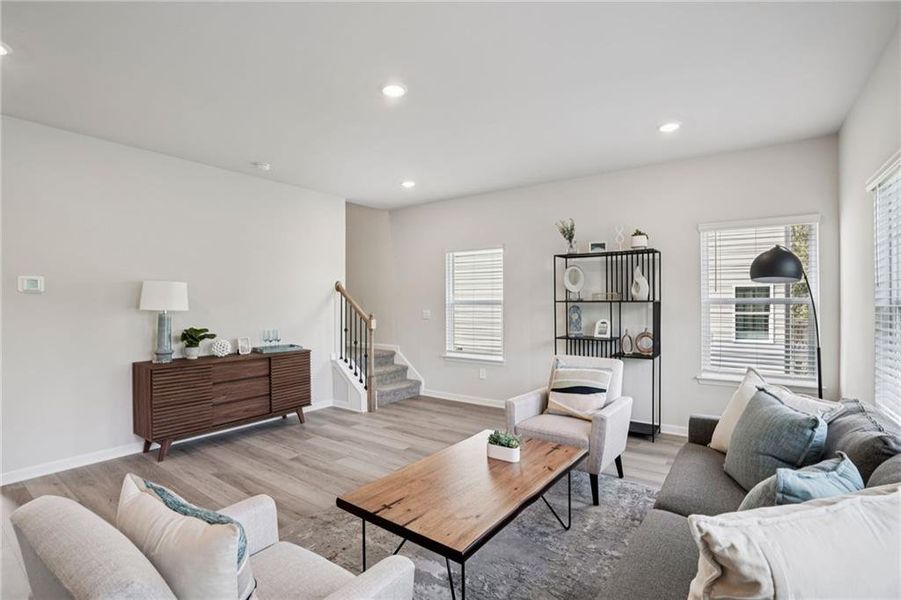 Furnished interior view inside a new home in Ivey Township, Dallas (Image 11).