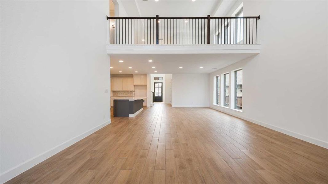 Spacious, unfurnished interior of a new home in Devonshire, Forney (Image 14).