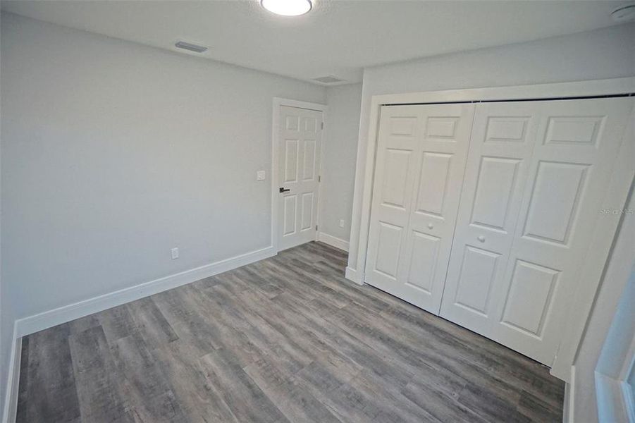 Spacious, unfurnished interior of a new home in , Lakeland (Image 18).