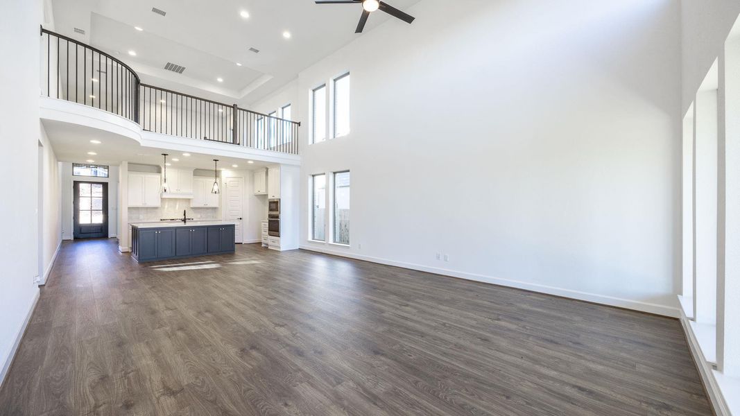 Spacious, unfurnished interior of a new home in Santa Rita Ranch 50', Liberty Hill (Image 9). Spacious, unfurnished interior of a new home in Santa Rita Ranch 50', Liberty Hill (Image 9).