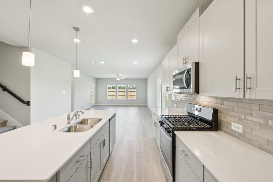 Photo is not of the actual home but is an inspirational photo of builder’s model home and may depict options, furnishings, and/or decorator features that are not included.