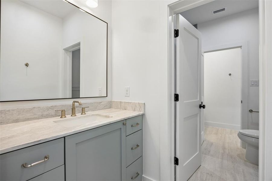 Furnished interior view inside a new home in , Midlothian (Image 27).