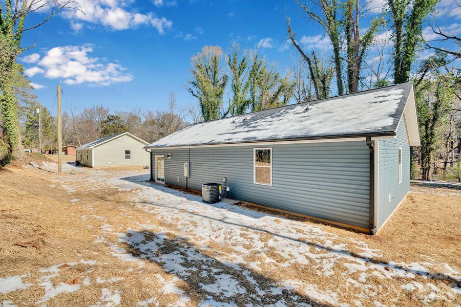 Exterior details and patio area of a home in , Kannapolis (Image 17).