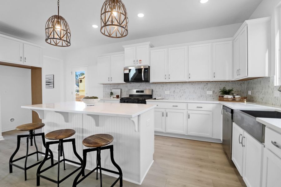 Furnished interior view inside a new home in , Ravenel (Image 17).