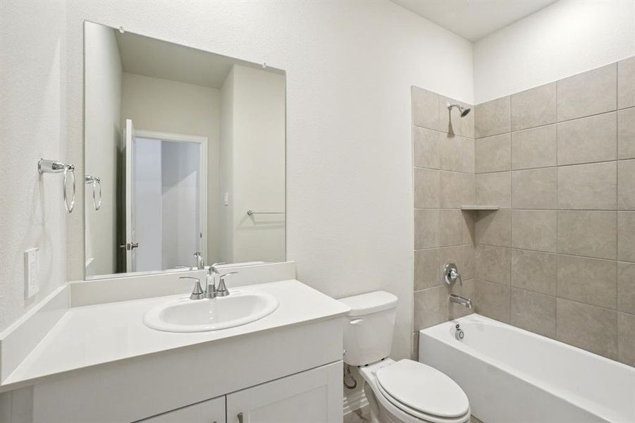 Image 35 of a home in Eastridge - Spring Series. Image 35 of a home in Eastridge - Spring Series.