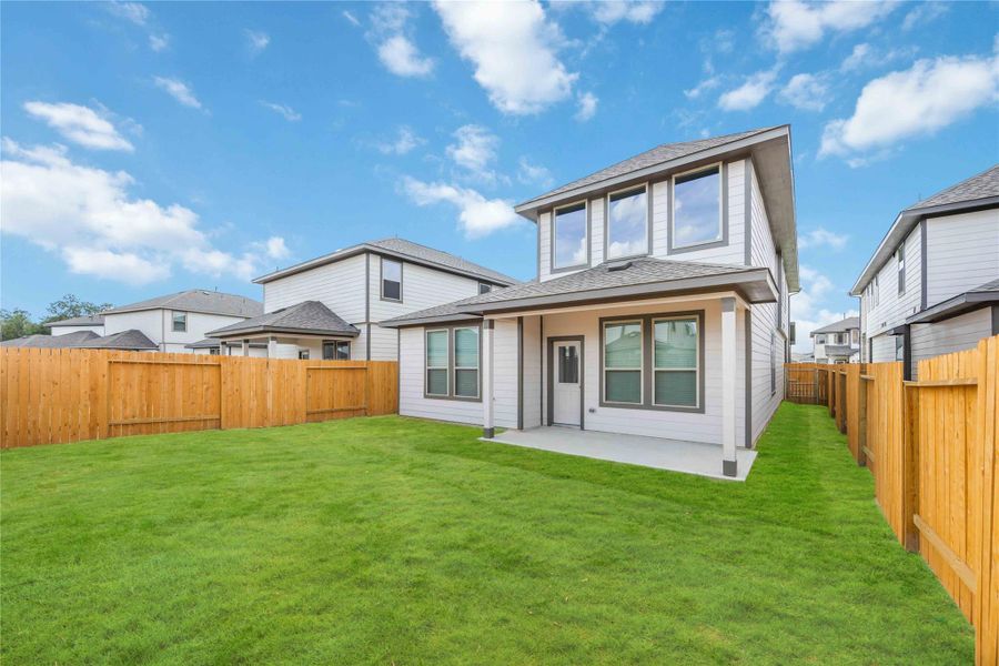 Exterior details and patio area of a home in Granger Pines, Conroe (Image 1). Exterior details and patio area of a home in Granger Pines, Conroe (Image 1).