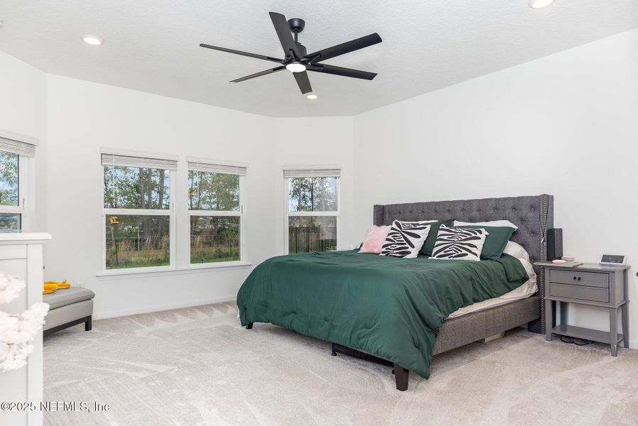 Furnished interior view inside a new home in Hyland Trail, Green Cove Springs (Image 12). Furnished interior view inside a new home in Hyland Trail, Green Cove Springs (Image 12).