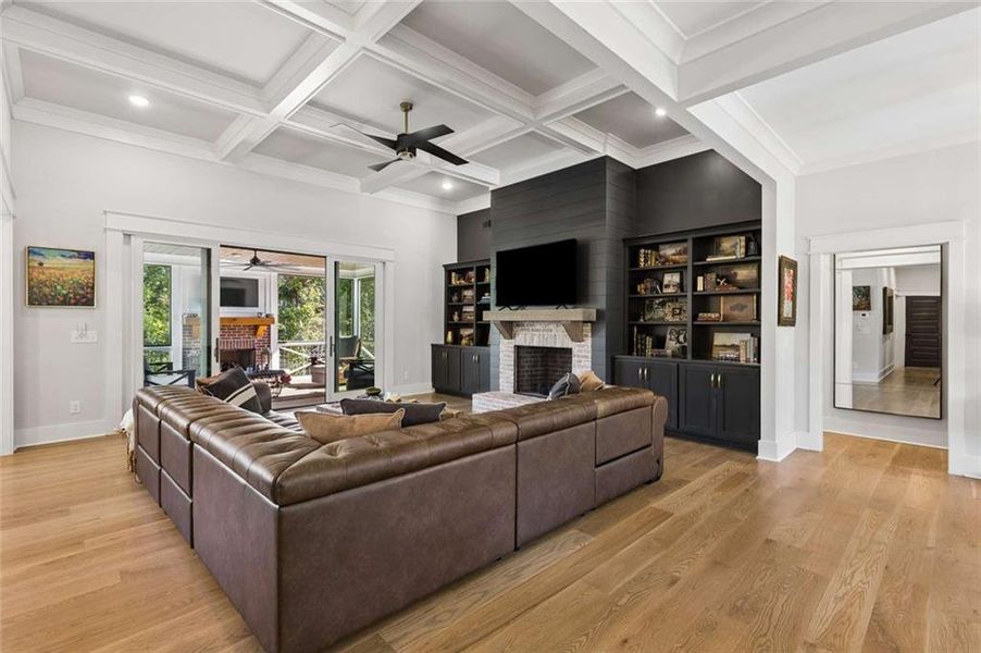 Furnished interior view inside a new home in , Waleska (Image 51).