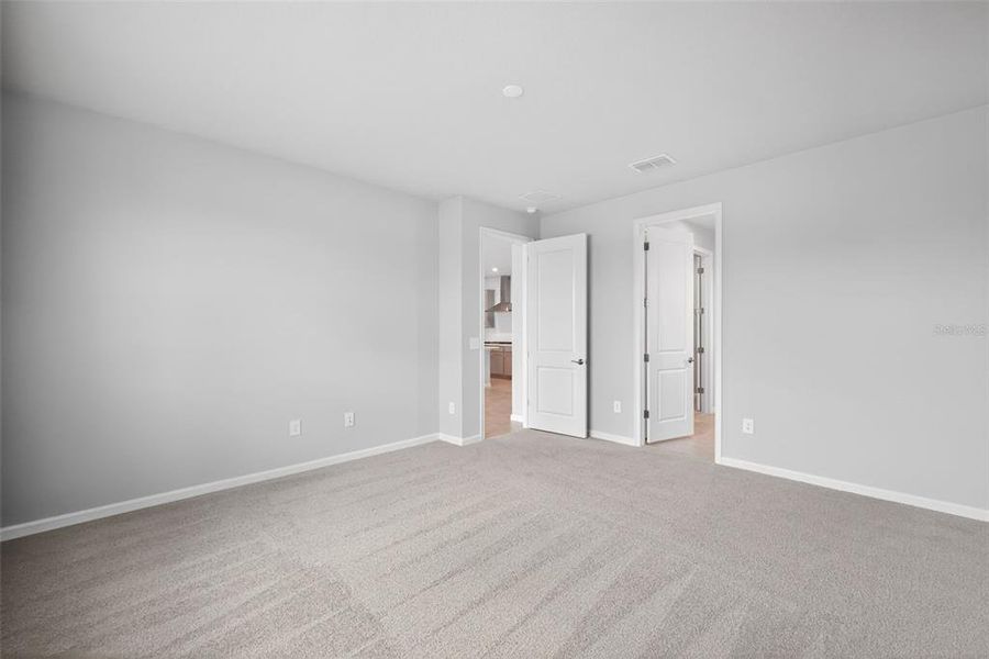Spacious, unfurnished interior of a new home in Crosswind Ranch, Parrish (Image 18). Spacious, unfurnished interior of a new home in Crosswind Ranch, Parrish (Image 18).