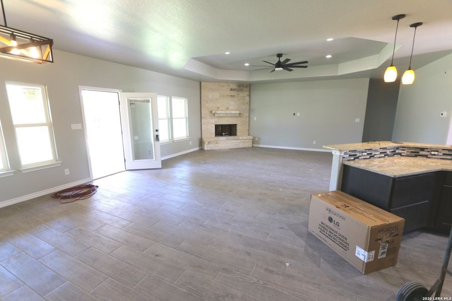 Spacious, unfurnished interior of a new home in , La Vernia (Image 33). Spacious, unfurnished interior of a new home in , La Vernia (Image 33).