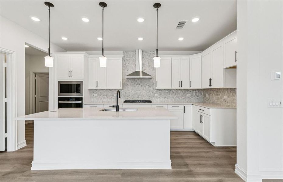Abundant cabinet space in kitchen Abundant cabinet space in kitchen
