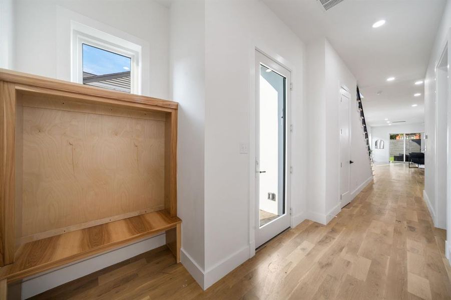 Spacious, unfurnished interior of a new home in , Dallas (Image 21). Spacious, unfurnished interior of a new home in , Dallas (Image 21).