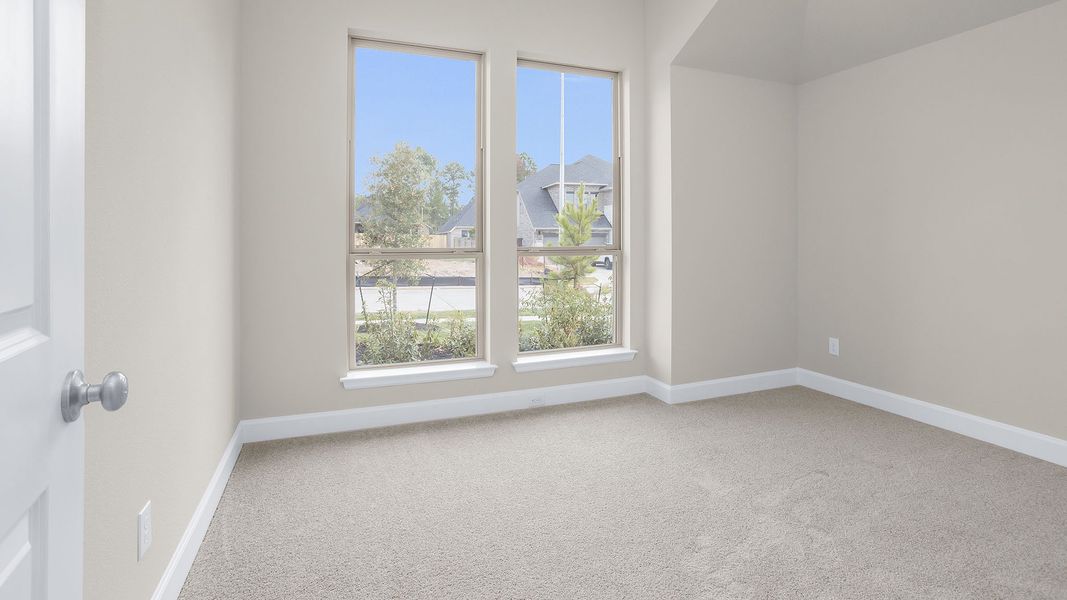 Spacious, unfurnished interior of a new home in Woodhavyn, Magnolia (Image 21).