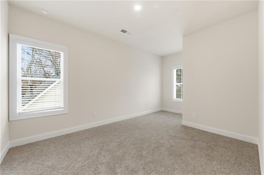 Spacious, unfurnished interior of a new home in , Marietta (Image 28).