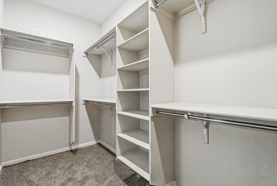 Furnished interior view inside a new home in Hillside Park, El Paso (Image 11).