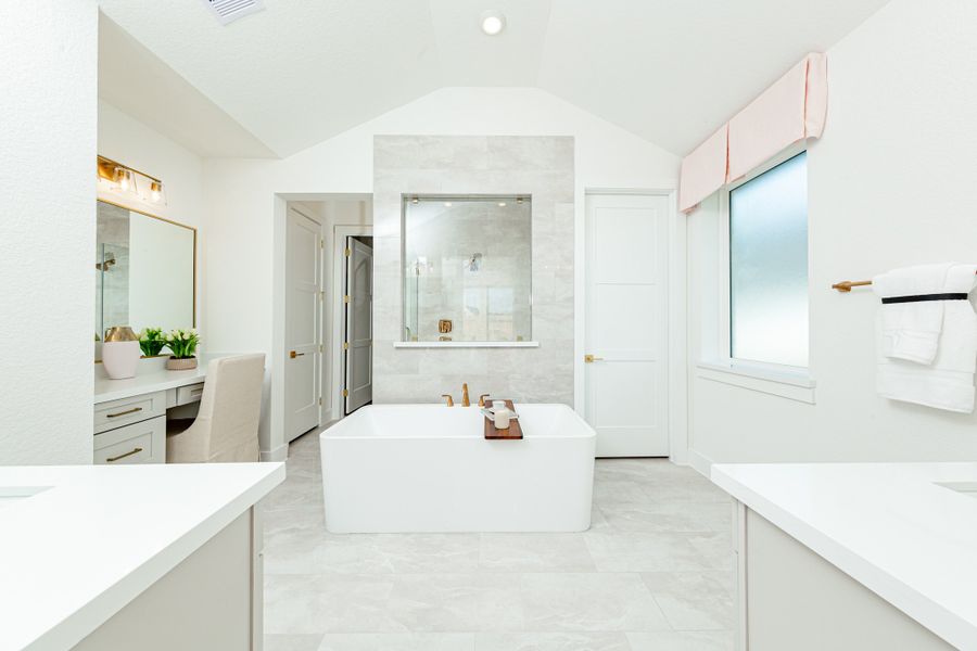 Representative furnished interior of a home built from the Vanderbilt by Beazer Homes in ARTAVIA, Conroe (Image 7).