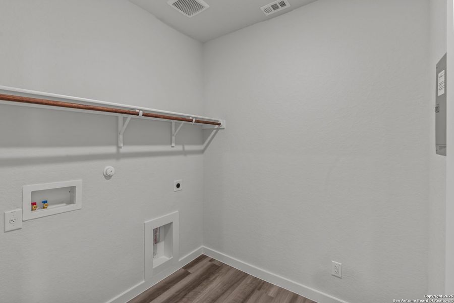 Image 26 of a home in August Fields.