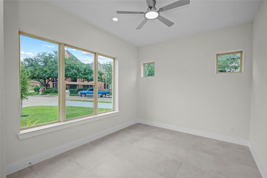 Spacious, unfurnished interior of a new home in , Spring (Image 35).