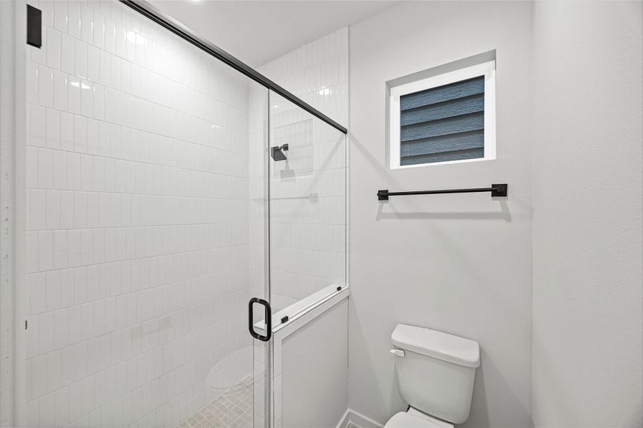 Furnished interior view inside a new home in Shepherd Heights, Houston (Image 11).