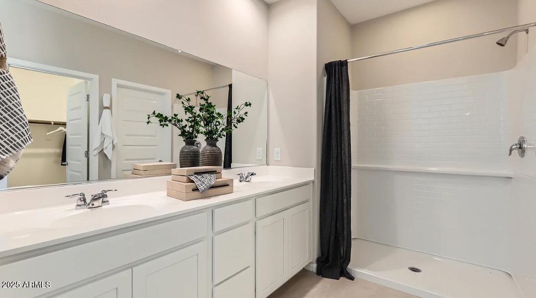 Owners Bath