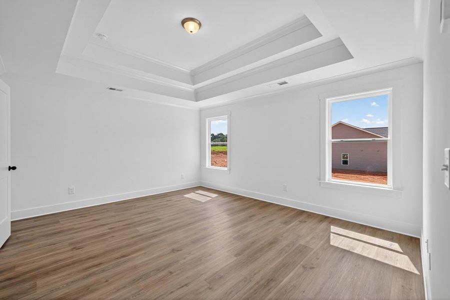 Spacious, unfurnished interior of a new home in Magnolia Ridge, Monroe (Image 32).