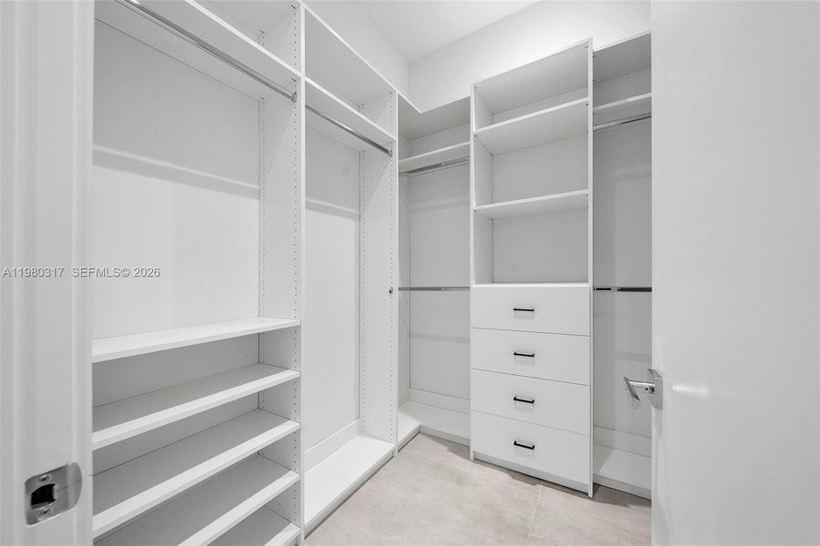 Image 59 of a home in .