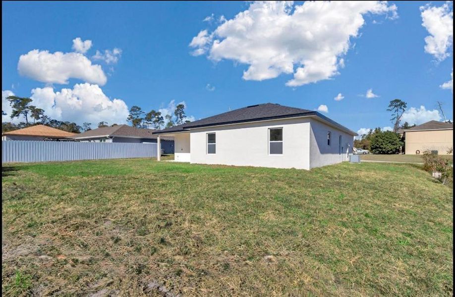 Exterior details and patio area of a home in , Ocala (Image 28).