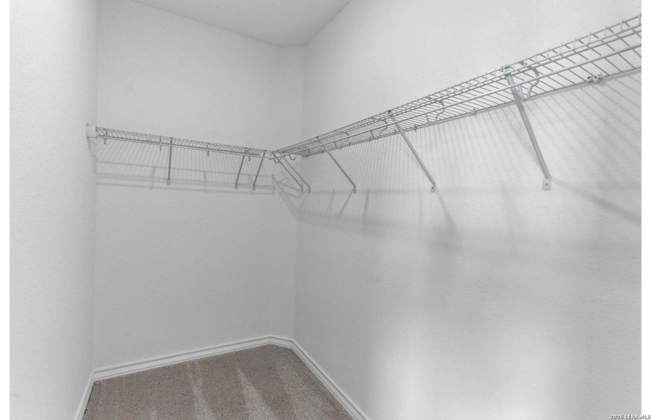 Spacious, unfurnished interior of a new home in Corley Farms, Boerne (Image 19).