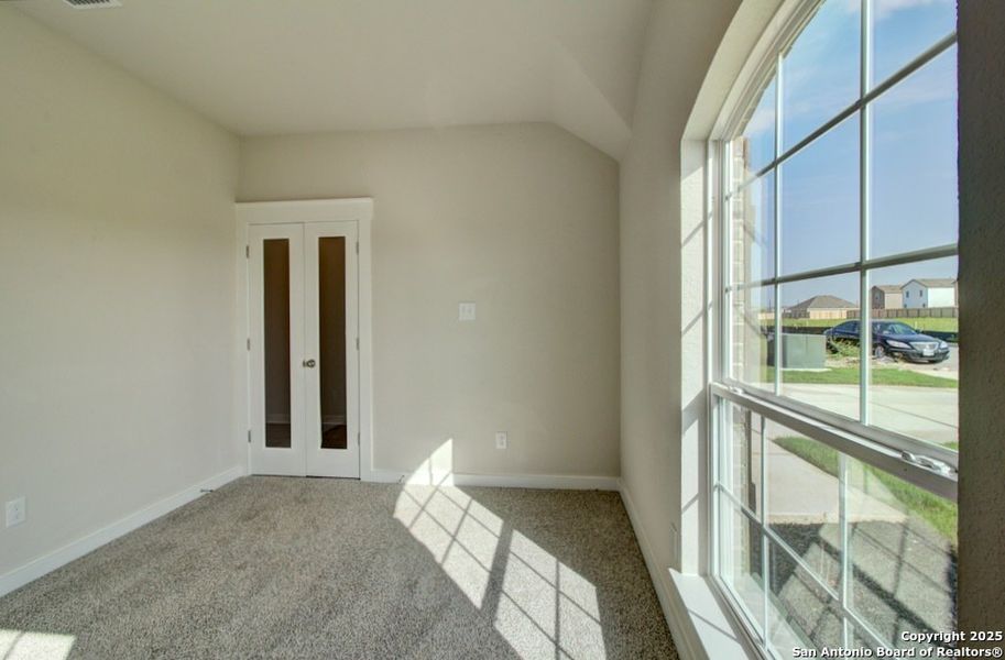 Spacious, unfurnished interior of a new home in Prairie Green, Converse (Image 19).