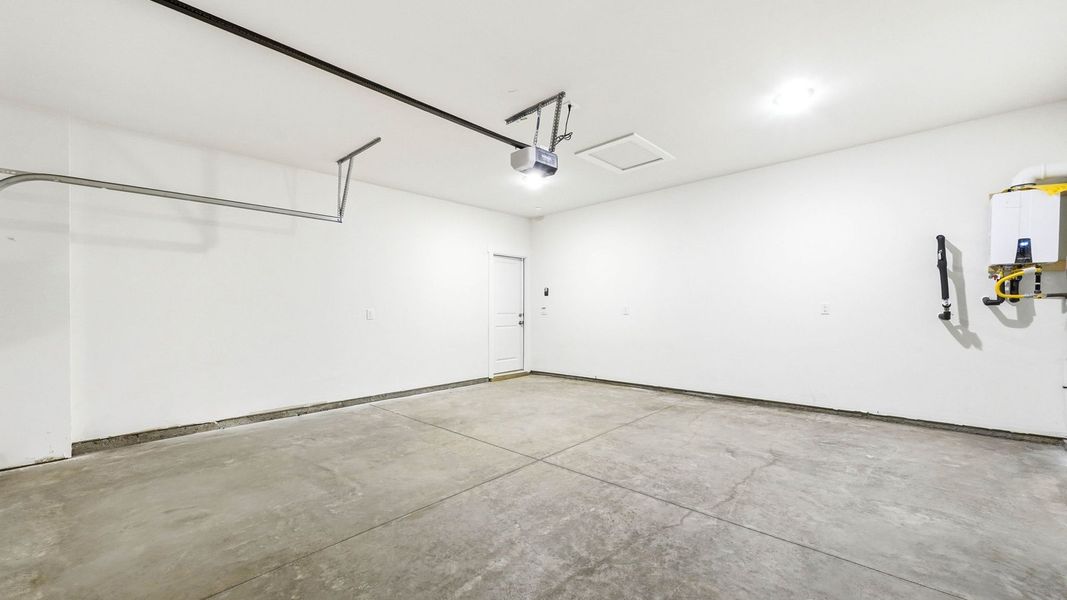 Spacious, unfurnished interior of a new home in Keebler Meadows, Johnson City (Image 37). Spacious, unfurnished interior of a new home in Keebler Meadows, Johnson City (Image 37).
