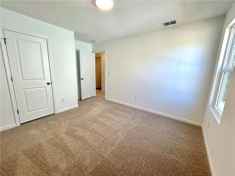 Spacious, unfurnished interior of a new home in , Locust Grove (Image 20).