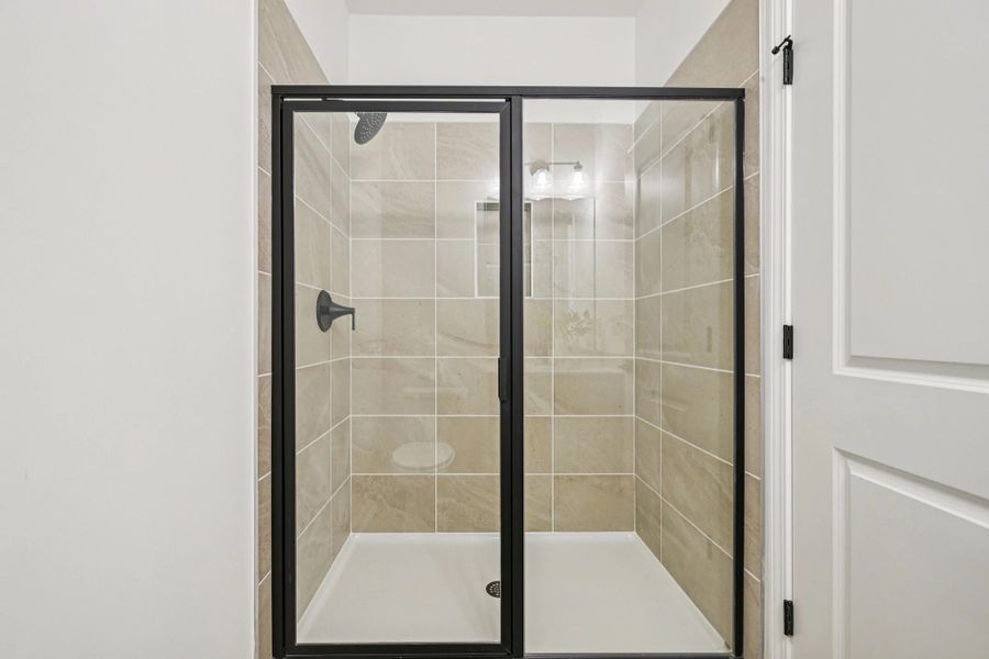 Representative images and renderings are for illustrative purposes. Actual structural options and design finishes of home may vary. Representative images and renderings are for illustrative purposes. Actual structural options and design finishes of home may vary.