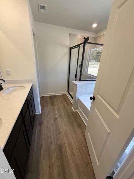 20250920_155710621_iOS