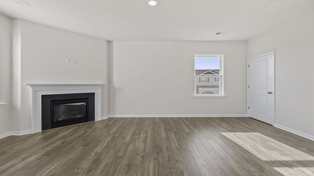 Spacious, unfurnished interior of a new home in Durbin Meadows Traditions, Fountain Inn (Image 17). Spacious, unfurnished interior of a new home in Durbin Meadows Traditions, Fountain Inn (Image 17).