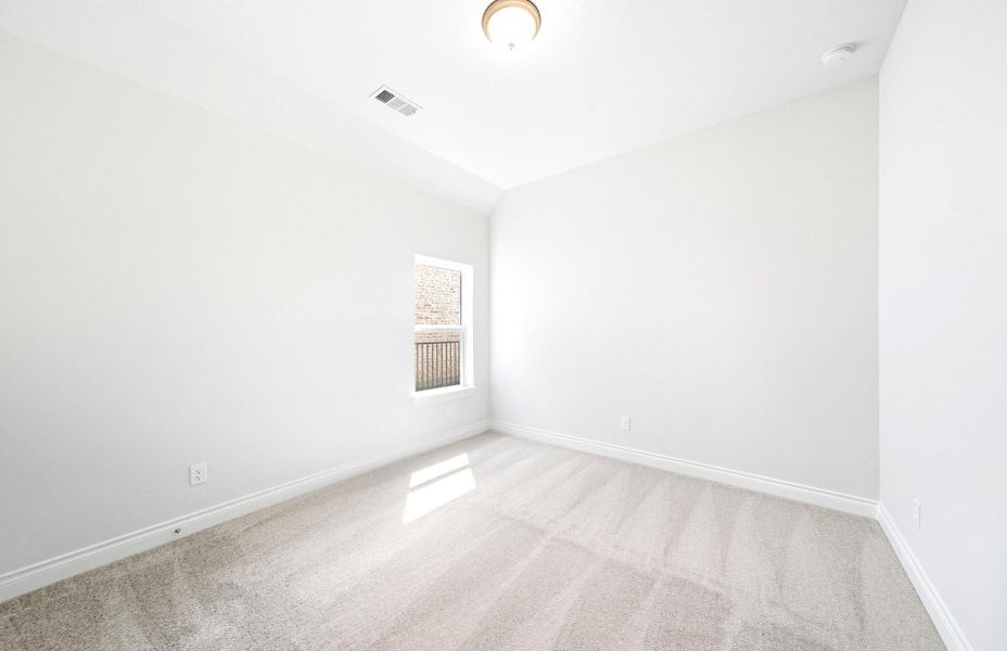 Spacious, unfurnished interior of a new home in Bridgeland 60′, Cypress (Image 24).