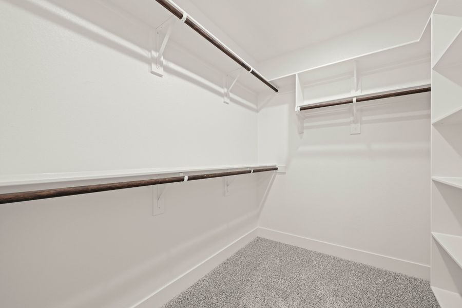 Spacious, unfurnished interior of a new home in Liberty Oaks, Waco (Image 12).
