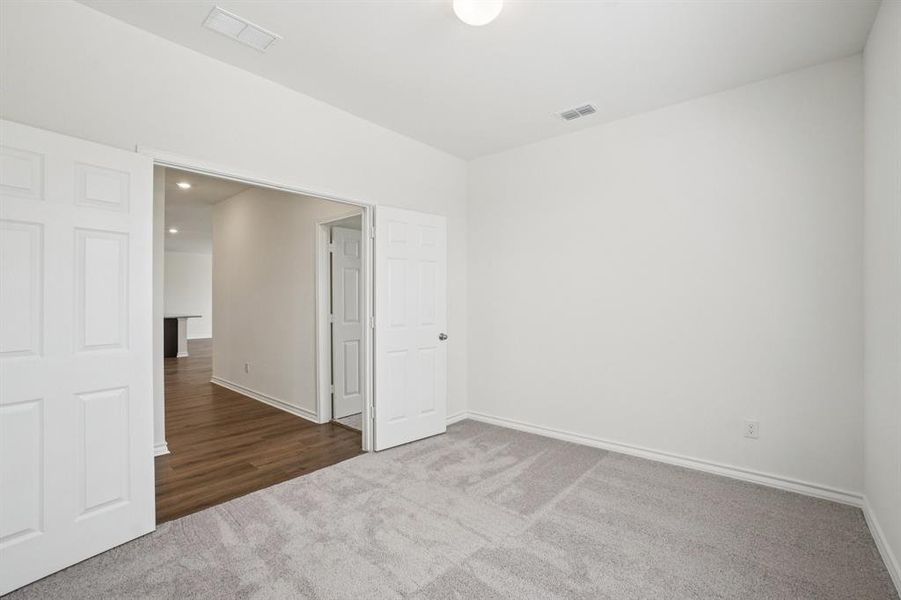 Spacious, unfurnished interior of a new home in Heartland Signature, Heartland (Image 13).