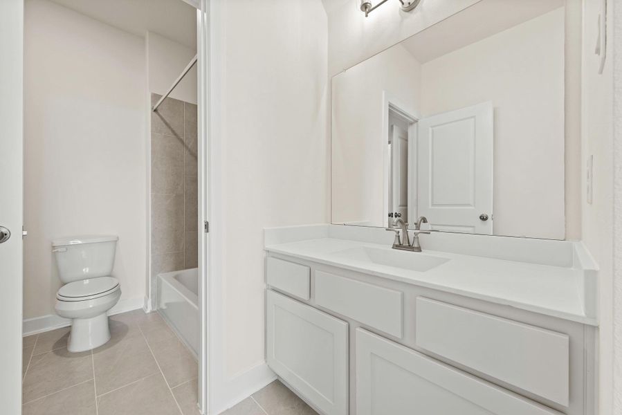 Furnished interior view inside a new home in Cross Creek West - 55', Fulshear (Image 5). Furnished interior view inside a new home in Cross Creek West - 55', Fulshear (Image 5).