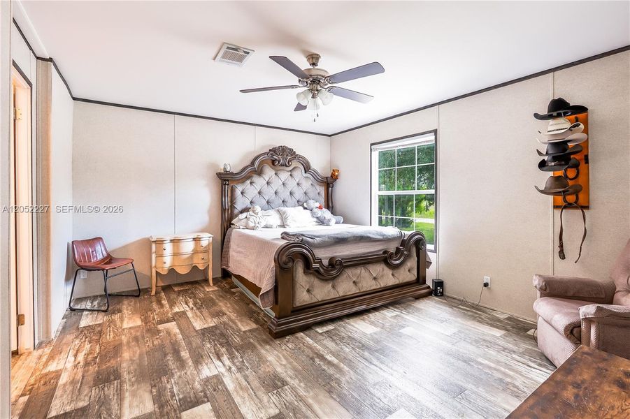 Furnished interior view inside a new home in , Clewiston (Image 10). Furnished interior view inside a new home in , Clewiston (Image 10).