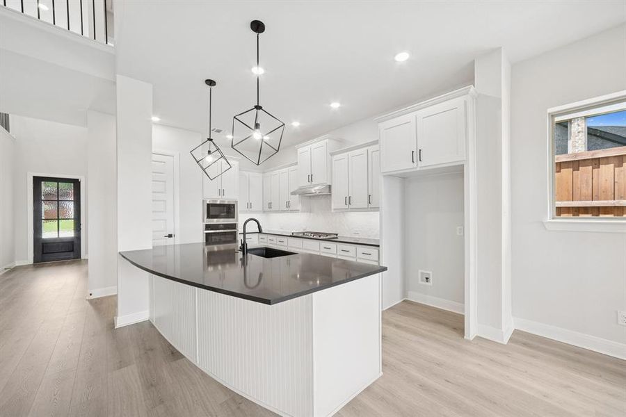 Furnished interior view inside a new home in Highwoods, Fort Worth (Image 9). Furnished interior view inside a new home in Highwoods, Fort Worth (Image 9).