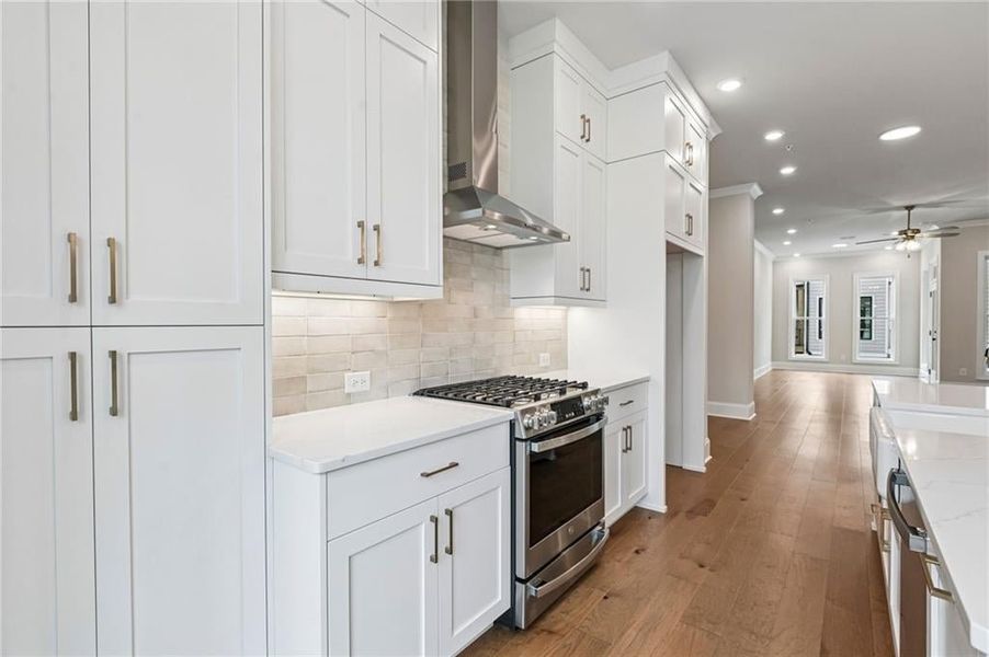 Furnished interior view inside a new home in Byers Park, Alpharetta (Image 10).